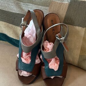 Biviel Women's Teal, Gray, and Brown Sandals